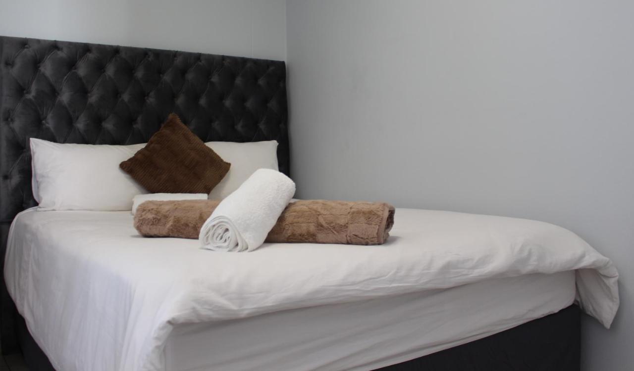 Abigail'S Studio Apartment @ Trift Tower Windhoek Exterior foto