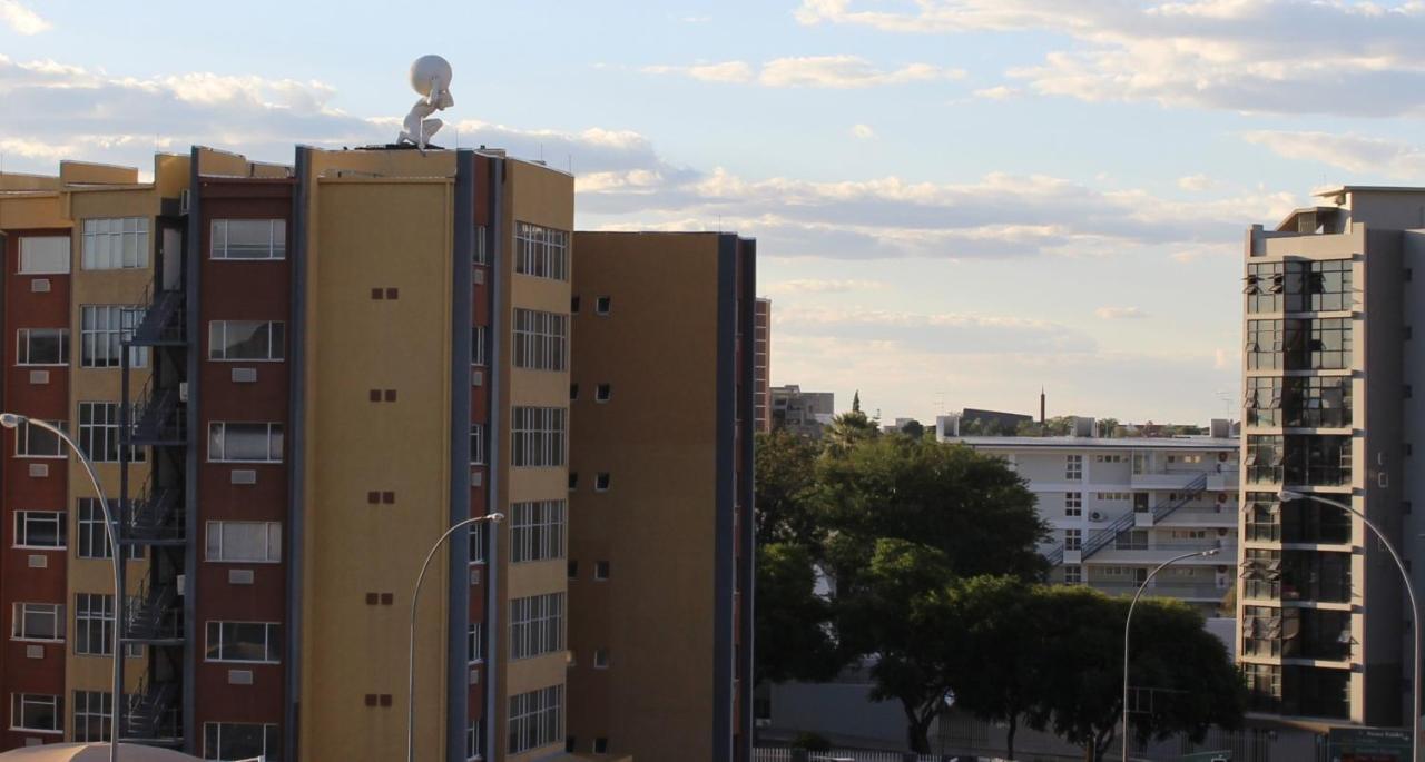 Abigail'S Studio Apartment @ Trift Tower Windhoek Exterior foto
