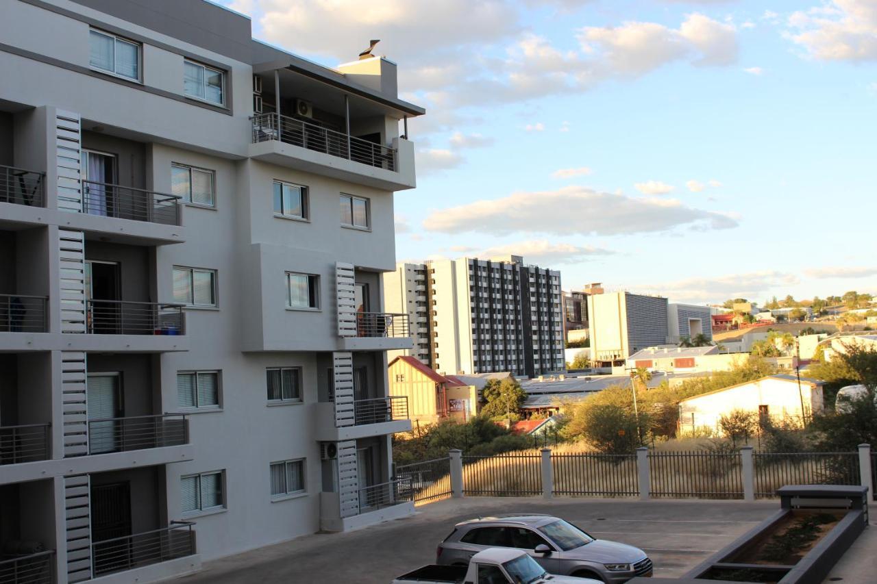 Abigail'S Studio Apartment @ Trift Tower Windhoek Exterior foto