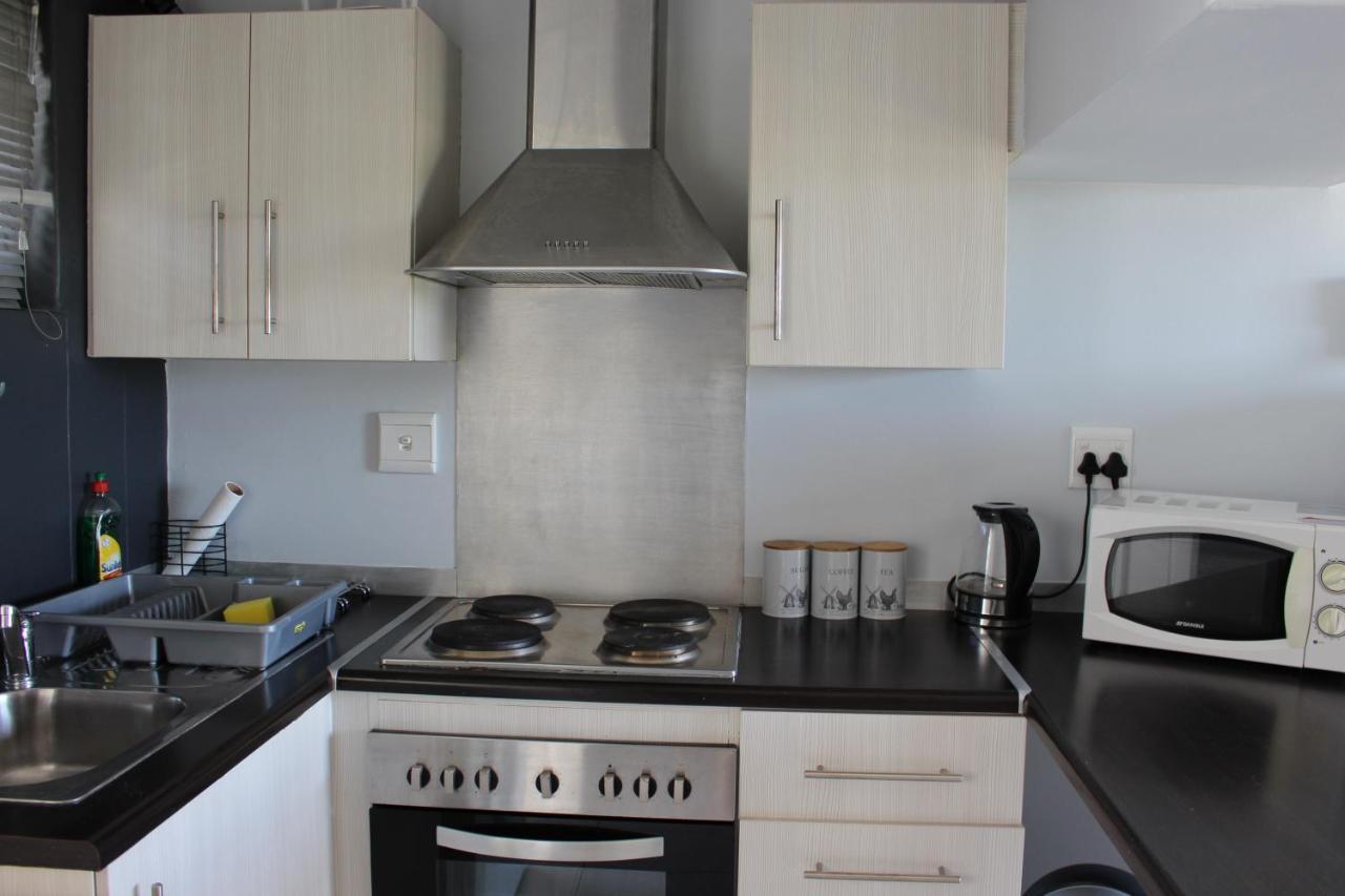 Abigail'S Studio Apartment @ Trift Tower Windhoek Exterior foto