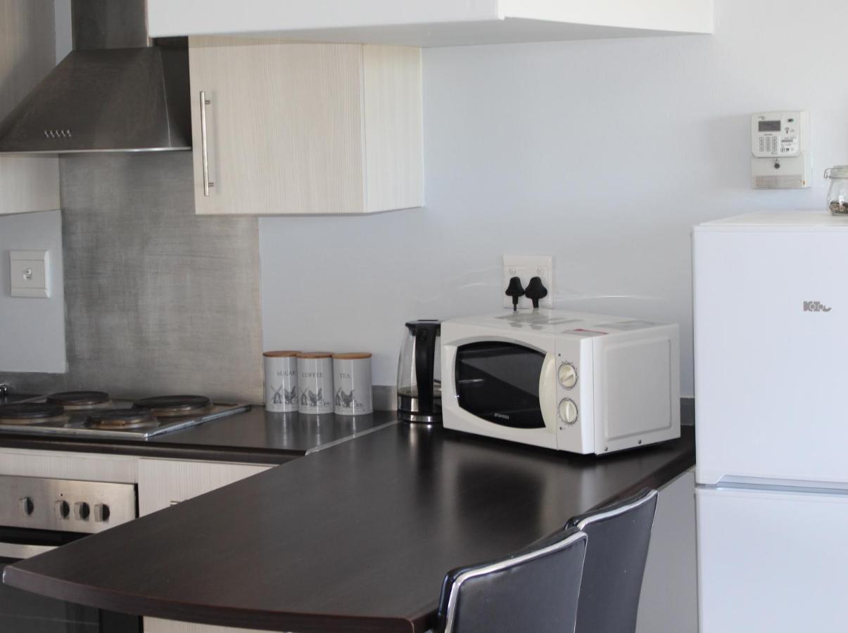 Abigail'S Studio Apartment @ Trift Tower Windhoek Exterior foto